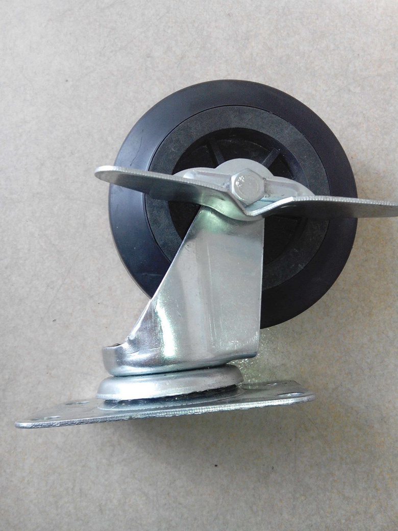  Castor with brake